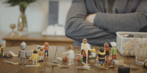 puinruimen het gedoe van onze ouders leren loslaten family constellations amsterdam tafelopstelling small